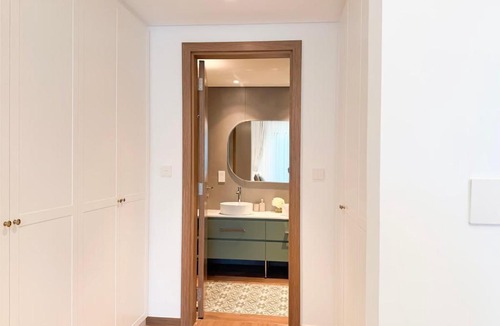 Al Wasl Apartment | Prestigious 2 Bedroom Balcony Apt Central Park - City Walk