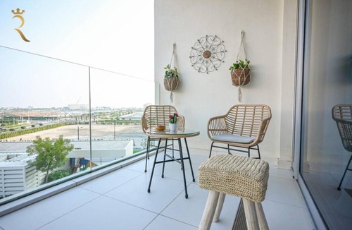 Saadiyat Cultural District Apartment | Prime Beach 1BR - Elegant Chic Coastal Retreat