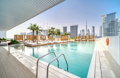 Business Bay House | Prime Studio w/Burj Views Near Downtown and Canal