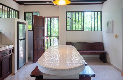 Ojochal House | Private 2 bedroom home close to the beach