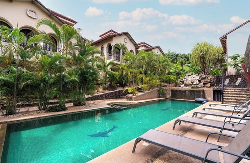 Tamarindo Villa | Private 2BR Villa, Resort Pool, Walkable to Beach