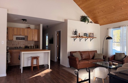 Grand Marais Cabin | Private Forest Spa Retreat: Sauna, Hot Tub & Pool