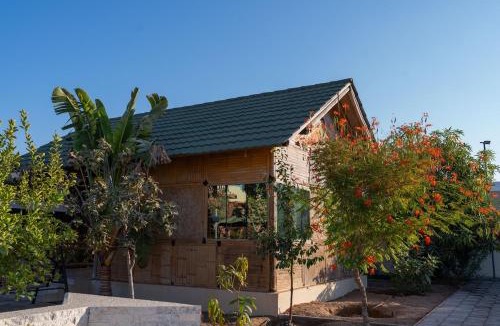 Barka House | Private Oasis In Barka Gardens, playgrounds & Pools, perfect family Gateway
