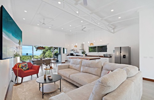 Coco House | Private Paradise: Ocean Views & Pool Hideaway in Playas del Coco
