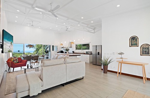 Coco House | Private Paradise: Ocean Views & Pool Hideaway in Playas del Coco