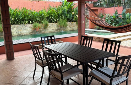 Coco House | Private pool, beautiful gardens, minutes from beach. 3 bed/3 bath in coco beach.