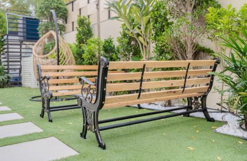 Sharjah Villa | Private Pool Villa in Sharjah - Green Gem - BBQ Pit - Maid Room