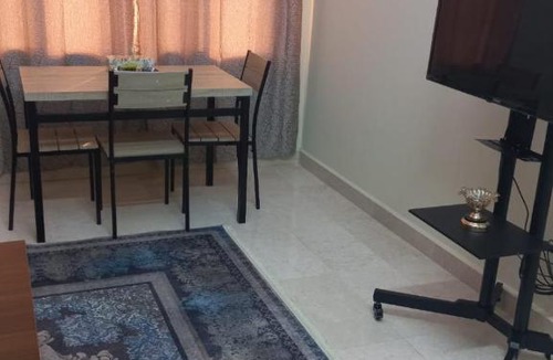 Al Mazra Hostel | Private Rooms For Rent Near Airport - Raha Hostel