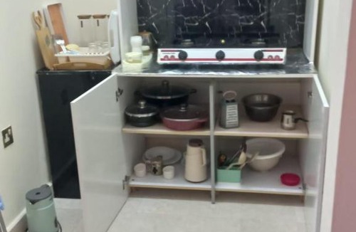 Al Mazra Hostel | Private Rooms For Rent Near Airport - Raha Hostel