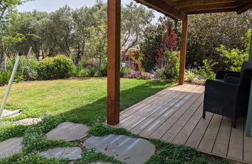 Kfar Baruch Cabin | Provence in the Valley