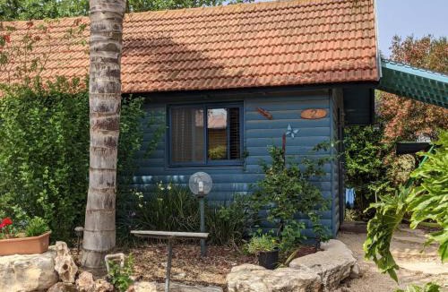 Kfar Baruch Cabin | Provence in the Valley