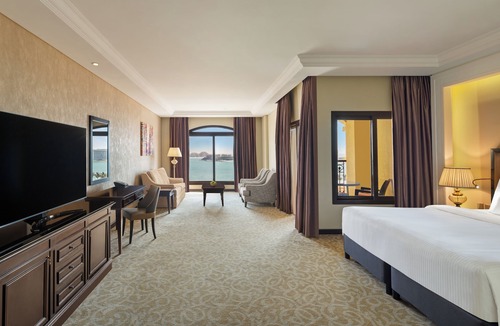 Ras Al Khaimah Resort | Pullman Resort Al Marjan Island
