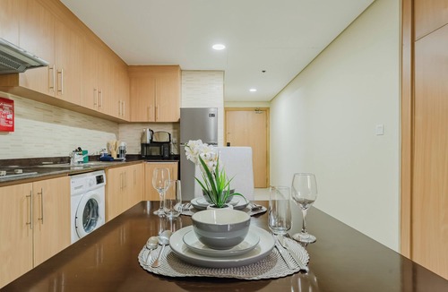Al Barsha Apartment | PVH - Lincoln Park - Sleek Studio