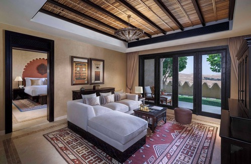 Mahdar Bin Usayyan Hotel | Qasr Al Sarab Desert Resort by Anantara