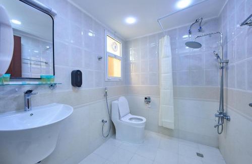 Madinat Zayed Hotel | Quality Hotel Apartments