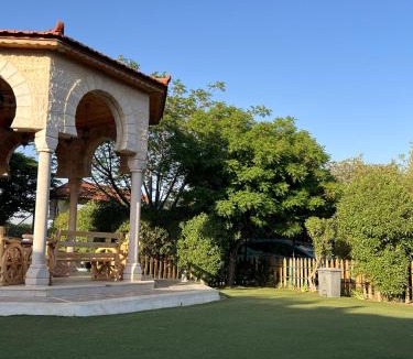 Suwailih Ski Chalet | qurtuba farm مزرعة قرطبة