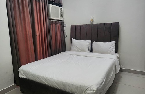 Qurm Hotel | Qurum Beach Hotel