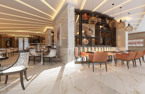 Downtown Dubai Hotel | R 1670 Radisson Blu Hotel Dubai Waterfront