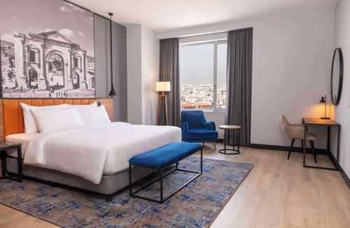 Al Swaifyeh Hotel | Radisson Blu Hotel, Amman Galleria Mall