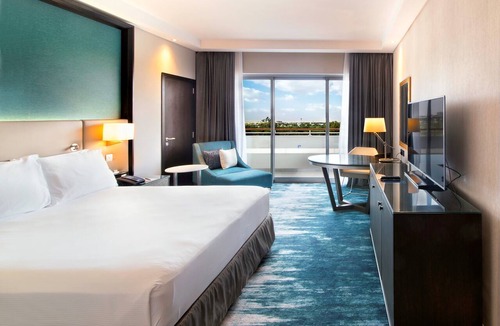 Al Ain Hotel | Radisson Blu Hotel & Resort, Al Ain
