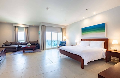 Al Kubus Hotel | Radisson Blu Resort, Fujairah