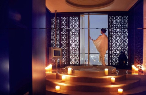 Bur Dubai Hotel | Raffles Dubai