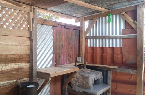 Cerro Plano Cabin | Rainforest Solar Retreat, Mountains & Gulf Views, Total Peace with Starlink
