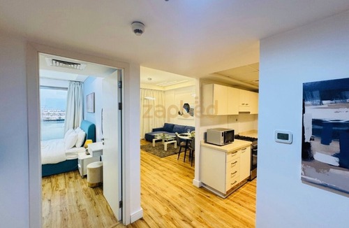 Ras Al Khaimah Apartment | RAK E 802 - One Bedroom Apartment, Sleeps 3