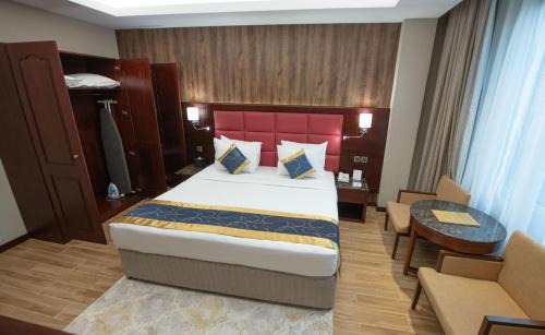 Qurm Hotel | Ramee Guestline Hotel