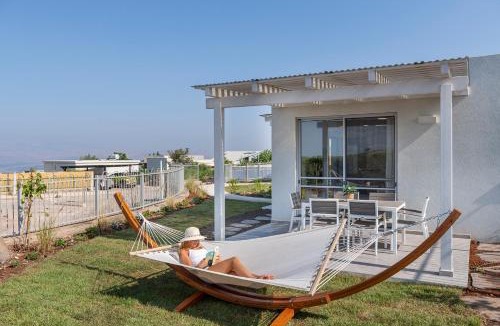 Ramot Cabin | RamotKinneret רמות כינרת