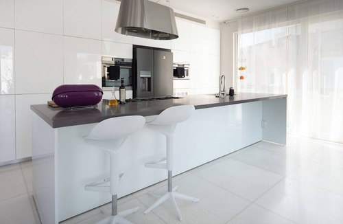 Tel Aviv City Center Apartment | Rare Luxury Penthouse with Private Pool & Parking
