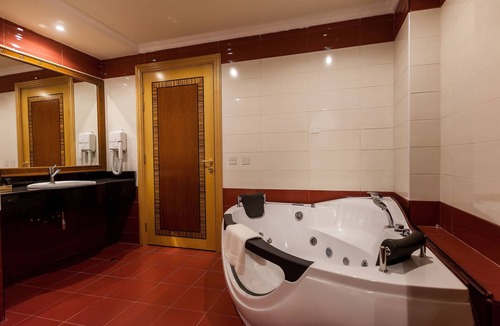 Beach & Coast Hotel | Red Castle Hotel
