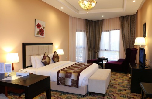 Beach & Coast Hotel | Red Castle Hotel