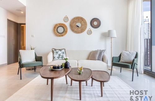 Dubai Apartment | Refined 1BR in Creek Horizon, Creek Harbour - Host & Stay