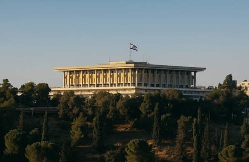 Rehavia Apartment | Rehavia Suite is located at 59 Ramban Street with an open view and a perfect terrace towards Sacher Garden and the Knesset with a private protected room.