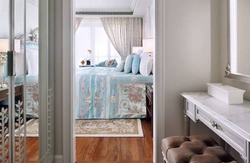 Jadaf Hotel | Relaxing Dubai Getaway | Pool & Spa Access | Near Downtown Boutique & Landmarks