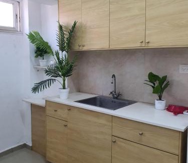 Haifa Apartment | Renovated 2-room Oasis with Balcony