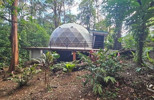 Katira Cabin | Rio Celeste Jungle Glamping | Eco Dome Near Waterfall | Great for groups