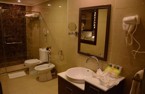 Suwailih Hotel | Rojina Hotel