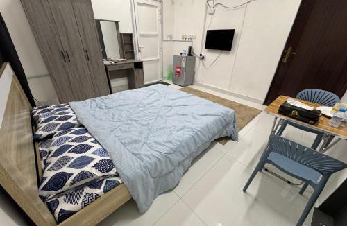 Muscat Hostel | Rooms Near Airport
