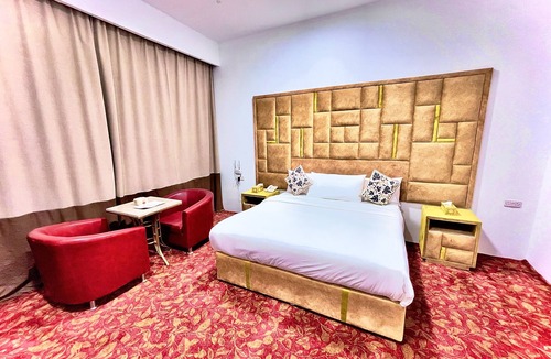 Shinas Hotel | Royal Beach Hotel