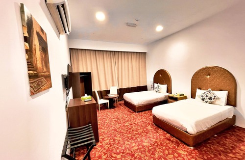 Shinas Hotel | Royal Beach Hotel