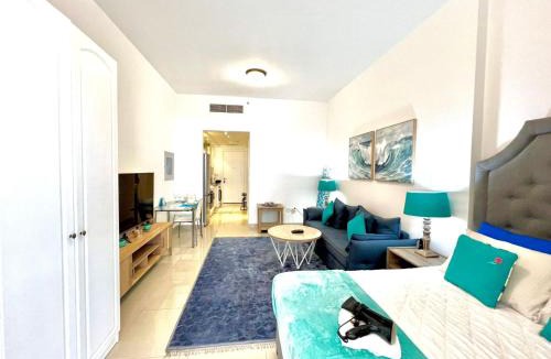 Al Hamra Village Apartment | Royal Breeze Executive Studio