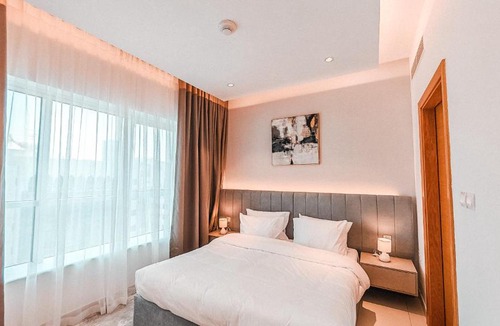 Al Danah Apartment | Royal Home