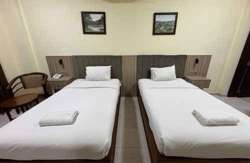 Muscat Hotel | ROYAL HOTEL