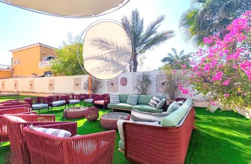 Jumeirah Park Villa | Royal private pool, Lux 7-bedroom villa on Marina