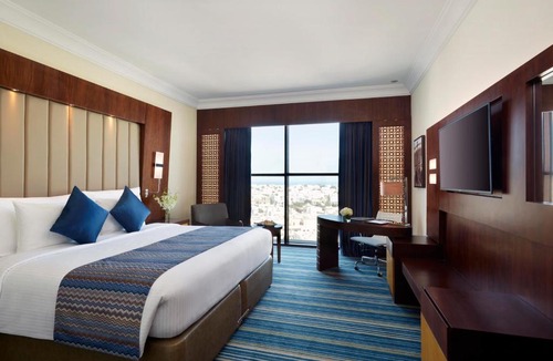 Al Ghubrah Ash Shamaliyyah Hotel | Royal Tulip Muscat