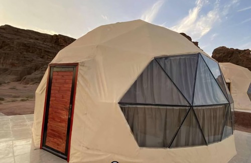 Wadi Rum RV Rental | Rum Leader Luxury camp
