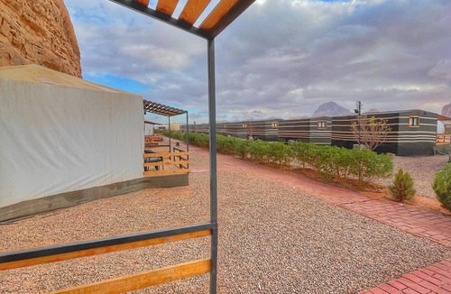 Wadi Rum RV Rental | Rum Oasis Luxury Camp