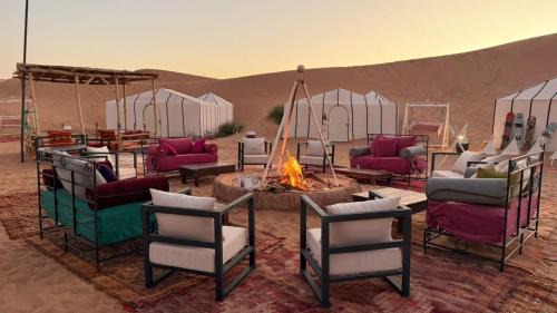 Wadi Rum Bed & Breakfast | Rum Royal Dunes Camp & tour
